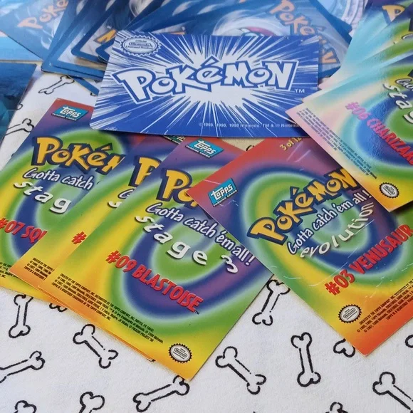Pokemon Necklace/Cards